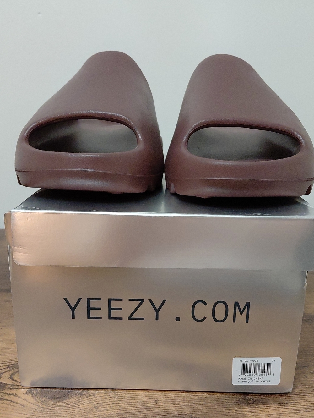 Yeezy Slides Ys-01. Color - Fudge. Size 13. New With Box